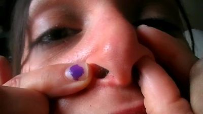 Alessia Dirty Nose4