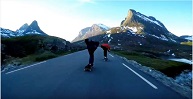 downhill_skateboard